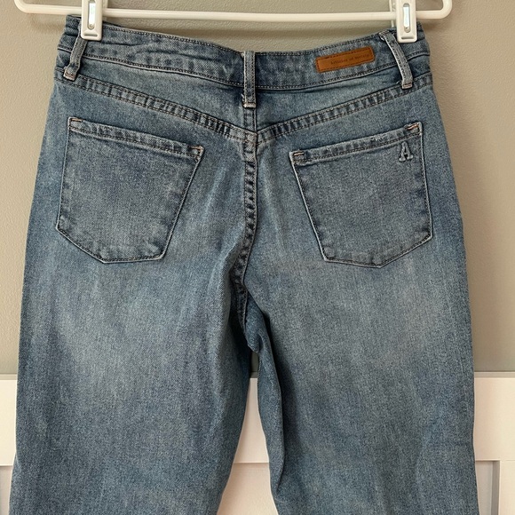 Articles of Society Rene Ankle Straight Jeans in Eden Wash - Picture 9 of 13